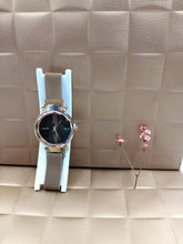 Charger l&#39;image dans la galerie, Montre Femme DG